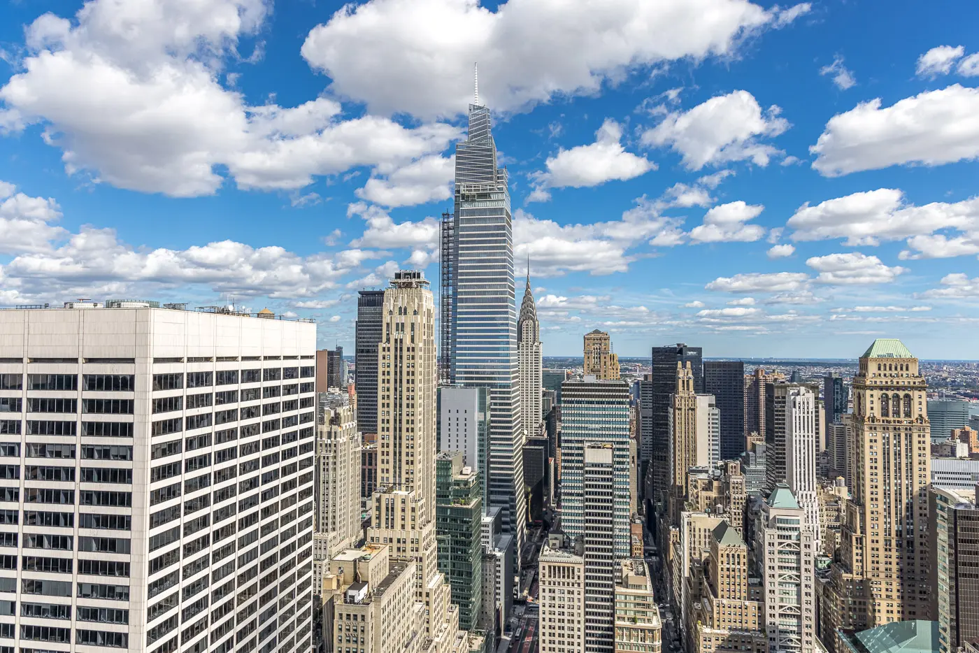 Skyline view of One Vanderbilt building